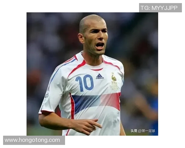 足球明星们的球队背后故事与成就揭秘，探索他们如何影响足球世界的格局